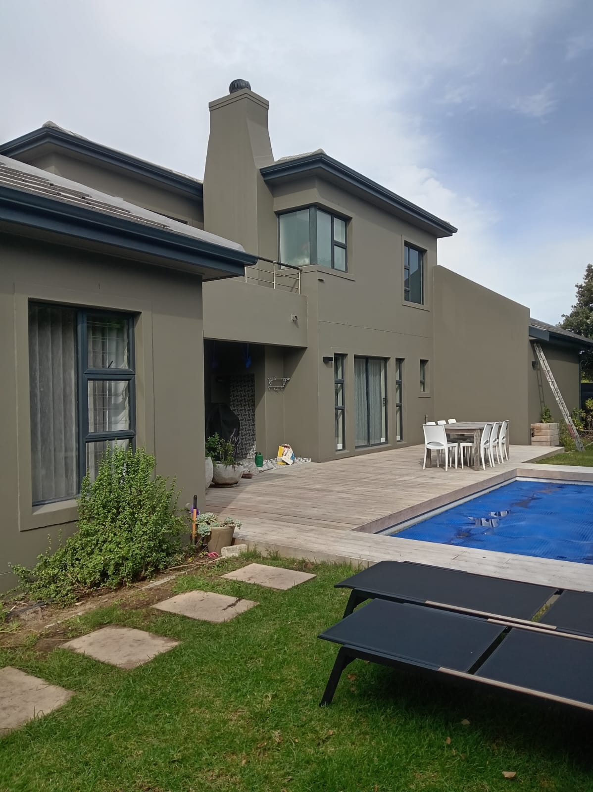 Elias Painting - Professional Painting